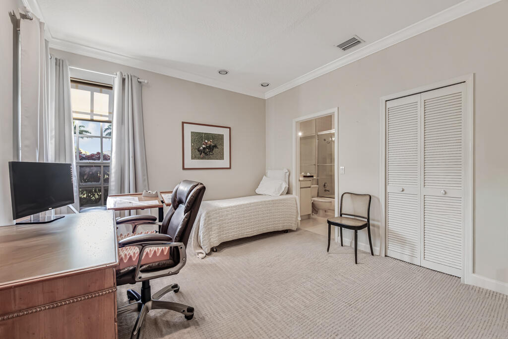 2482 Players Wellington, FL 33414