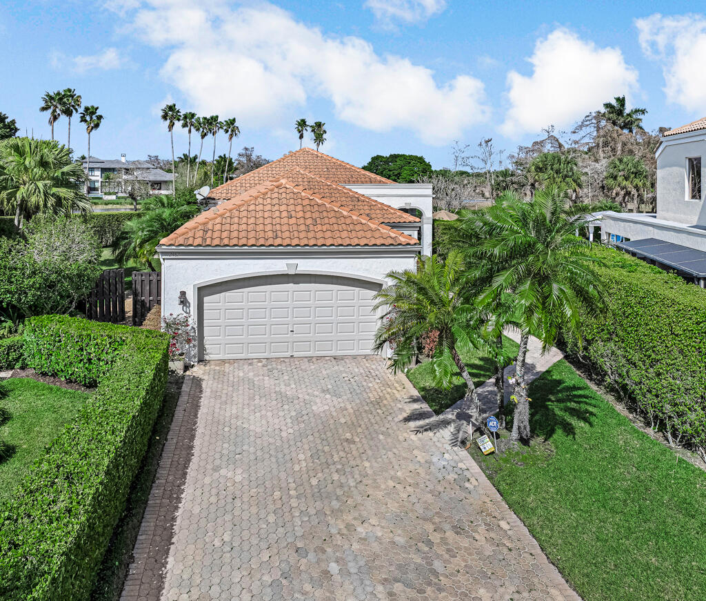 2482 Players Wellington, FL 33414