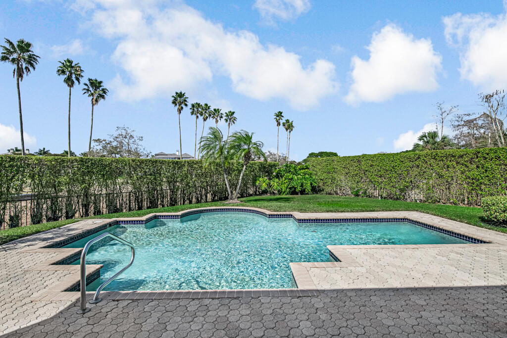 2482 Players Wellington, FL 33414