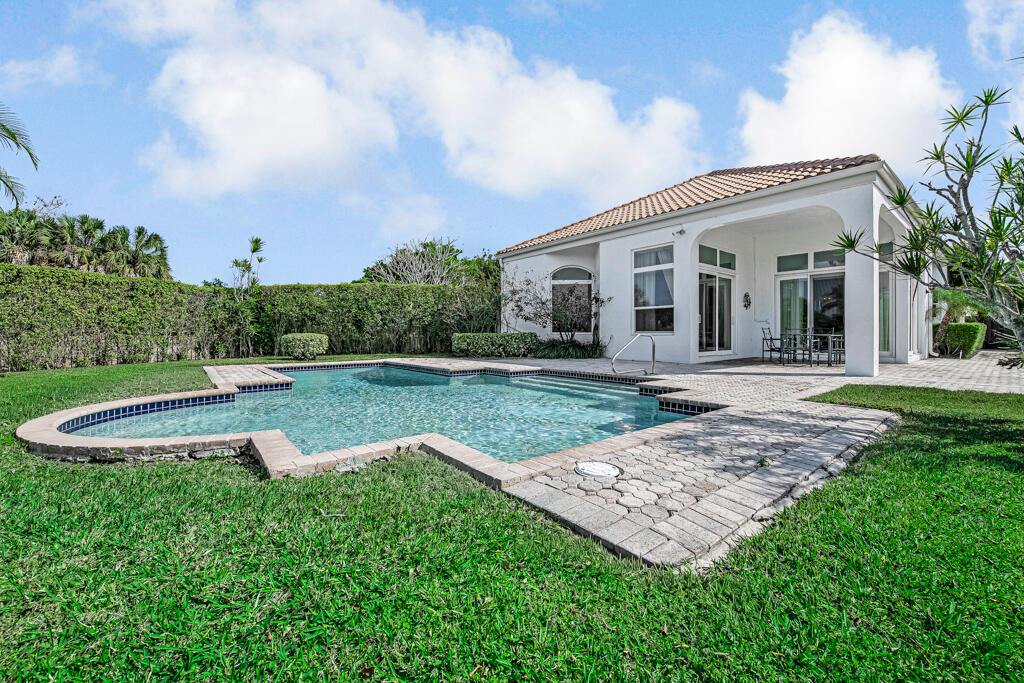 2482 Players Wellington, FL 33414