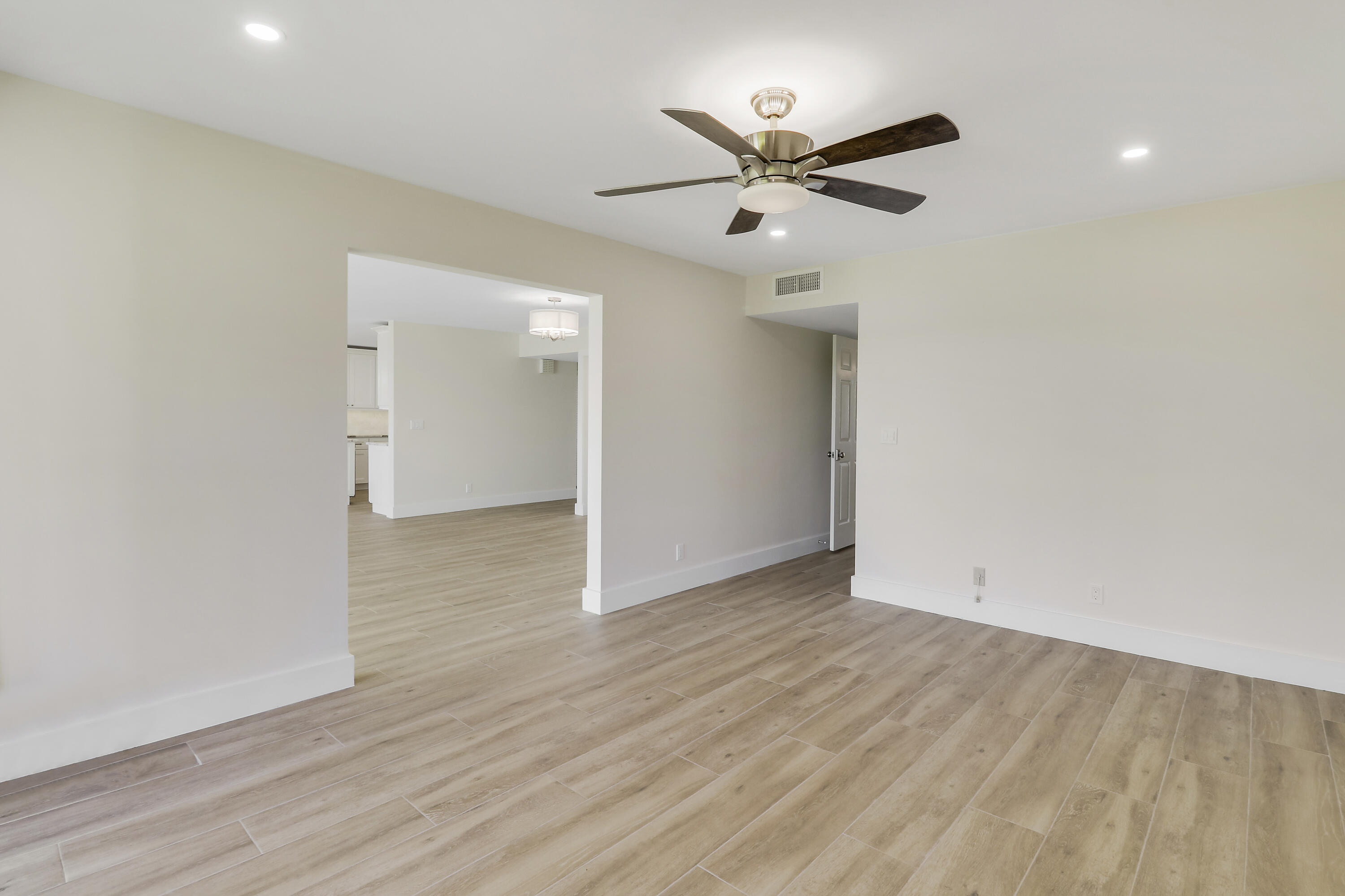 10459 SE Terrapin #202 Jupiter, FL 33469