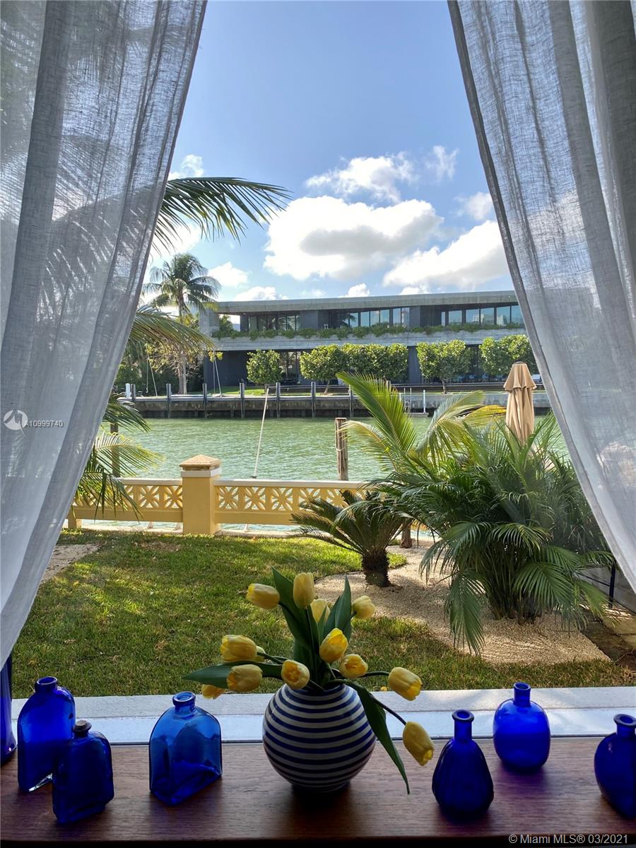 image 4812 Pine Tree Place Cond11