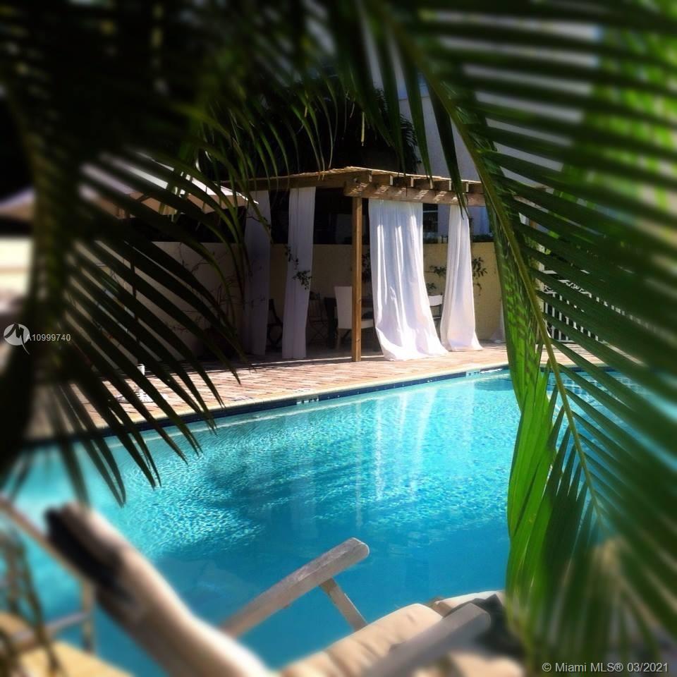 image 4812 Pine Tree Place Cond33