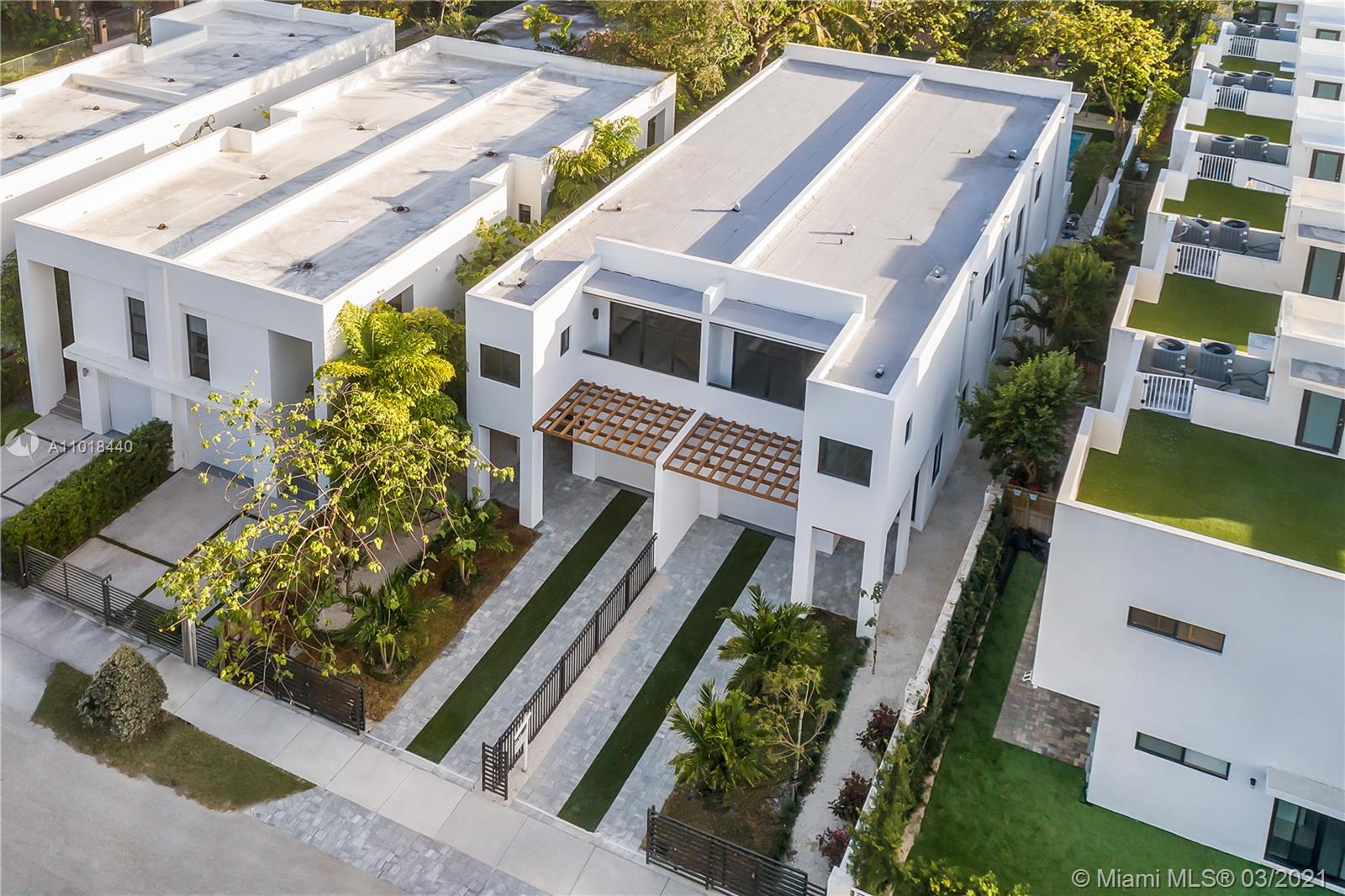 3280 Day Ave #2 Miami, FL 33133