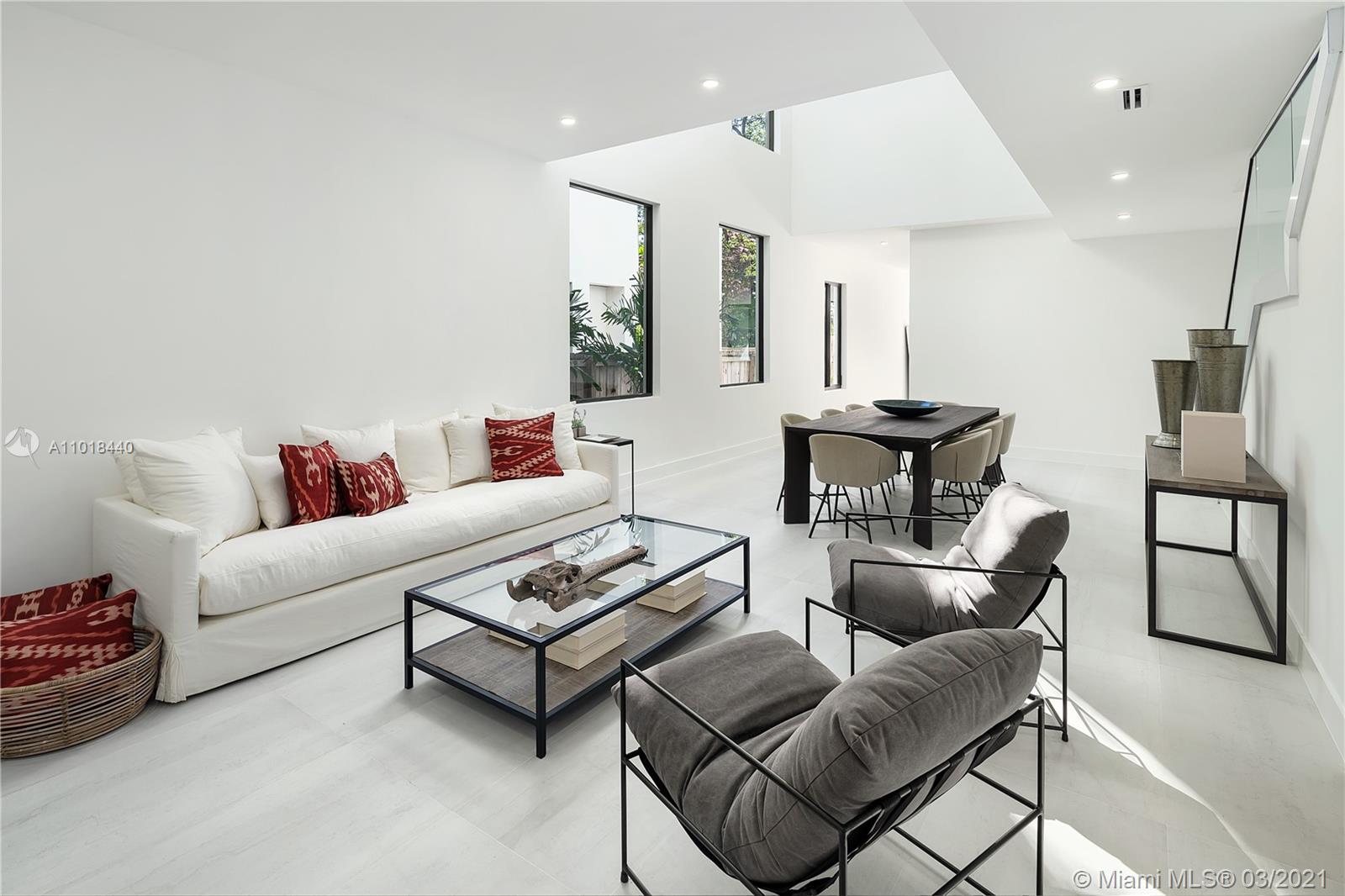 3280 Day Ave #2 Miami, FL 33133