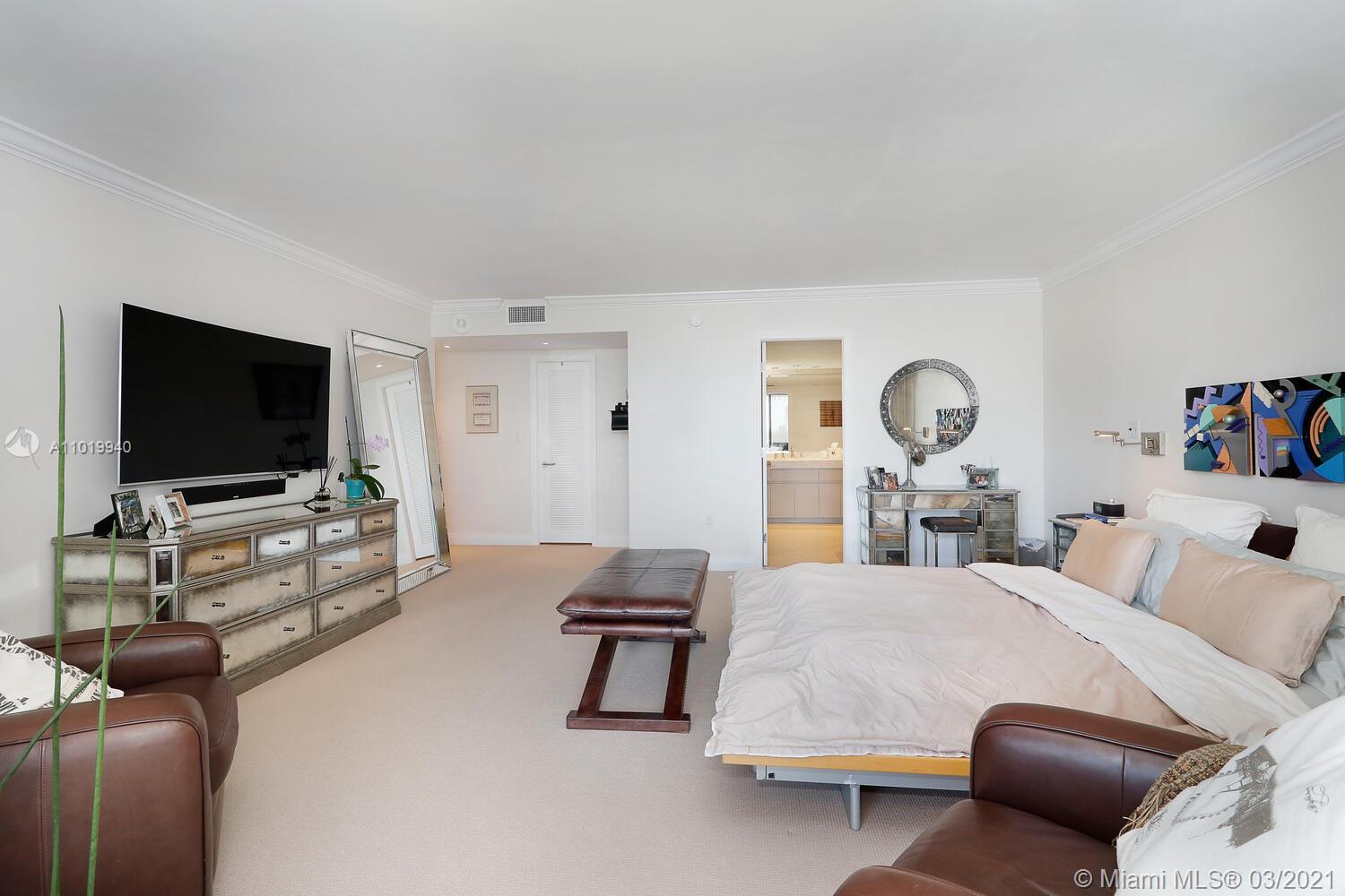 2 Grove Isle Dr #B710 Miami, FL 33133