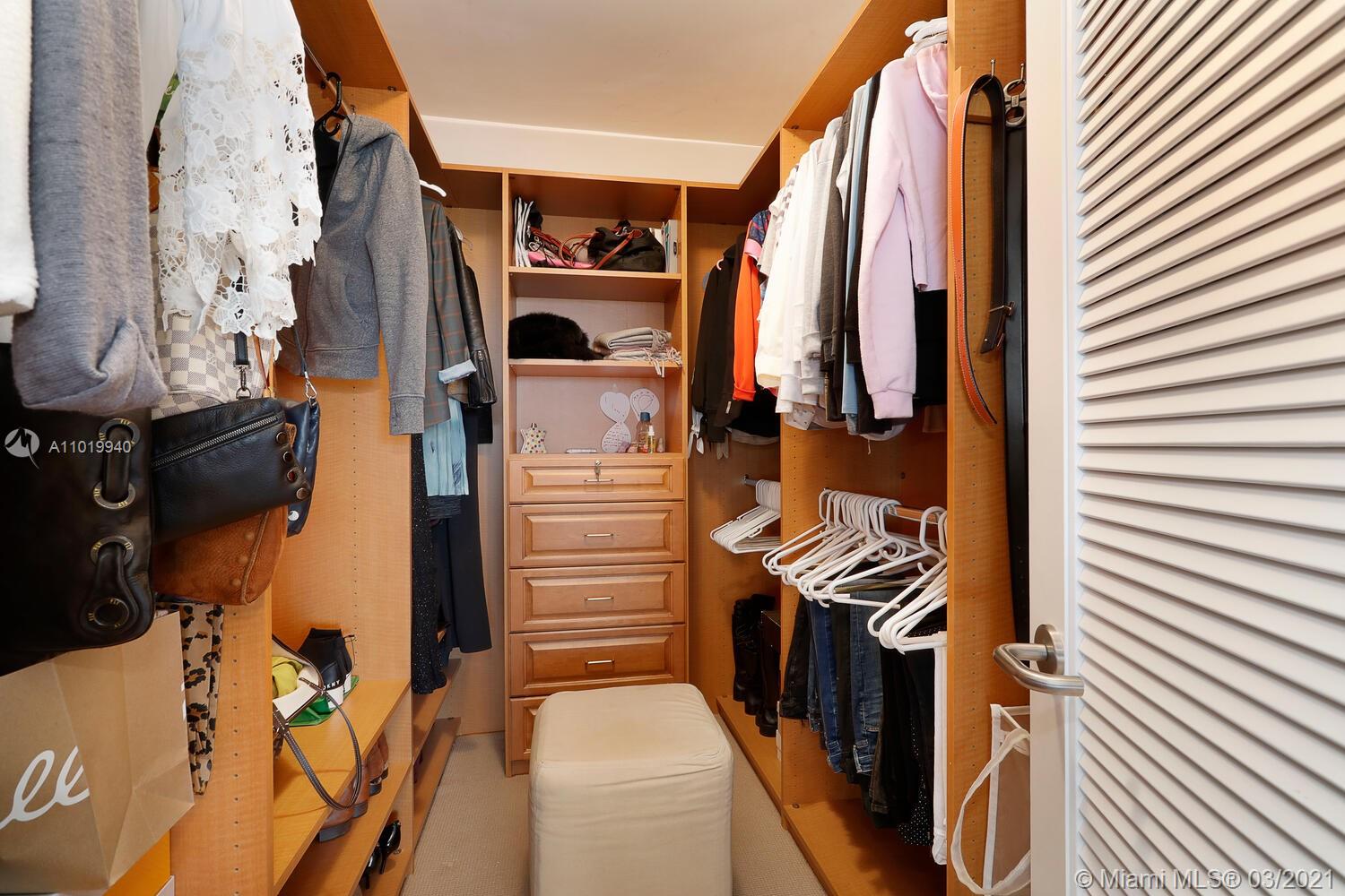 2 Grove Isle Dr #B710 Miami, FL 33133