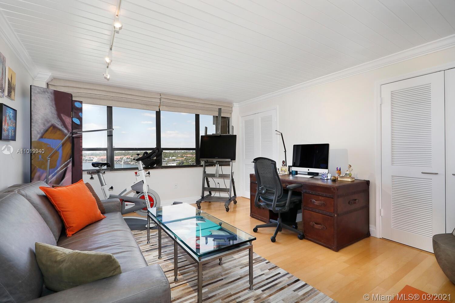 2 Grove Isle Dr #B710 Miami, FL 33133