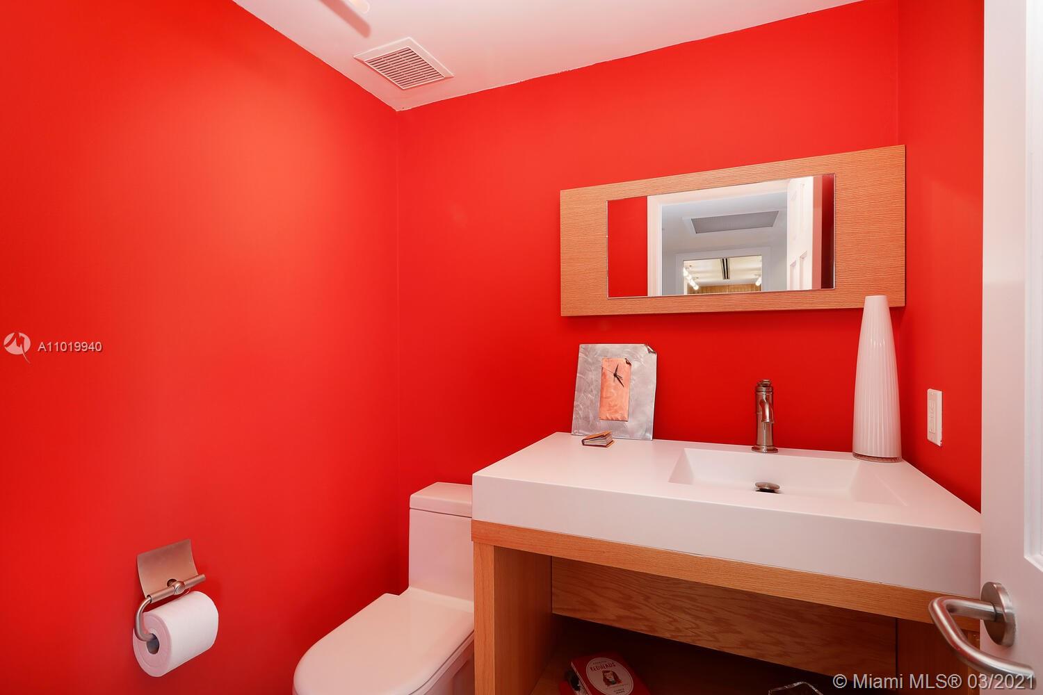 2 Grove Isle Dr #B710 Miami, FL 33133