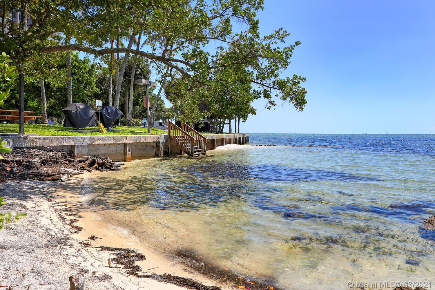 2 Grove Isle Dr #B710 Miami, FL 33133