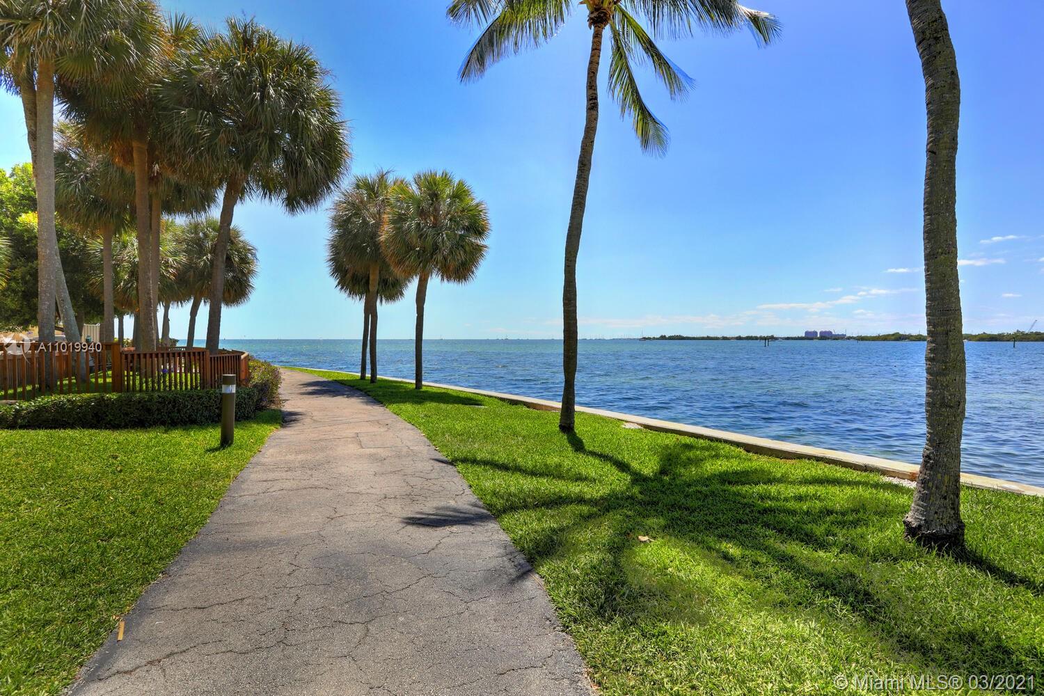 2 Grove Isle Dr #B710 Miami, FL 33133