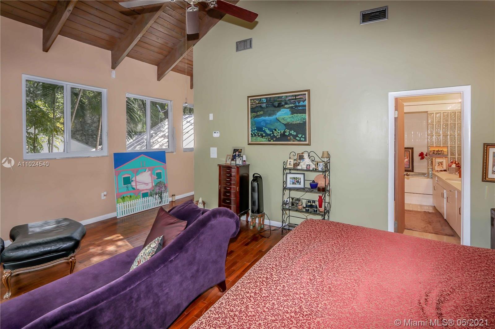 4175 Crawford Ave Miami, FL 33133