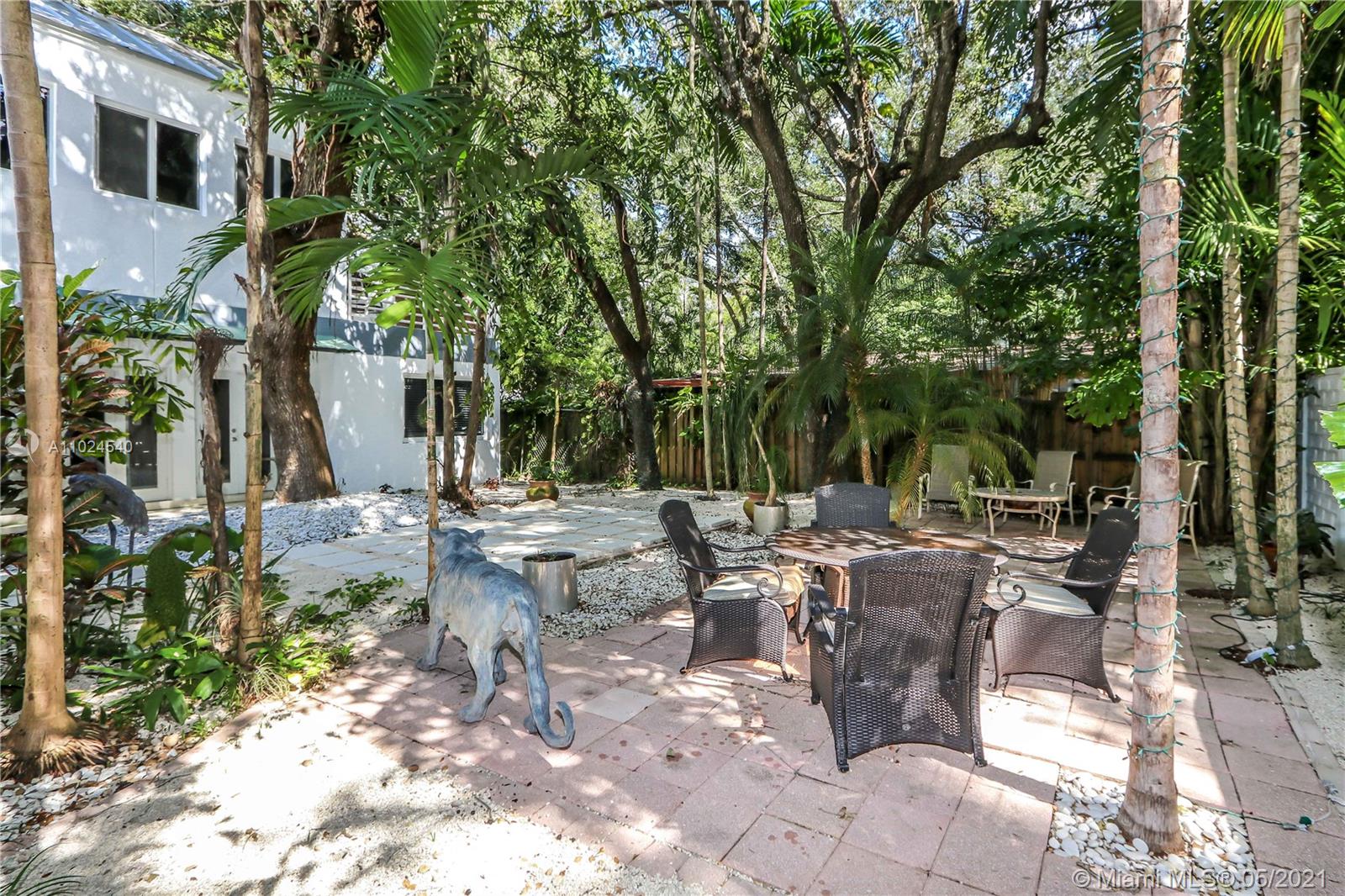 4175 Crawford Ave Miami, FL 33133
