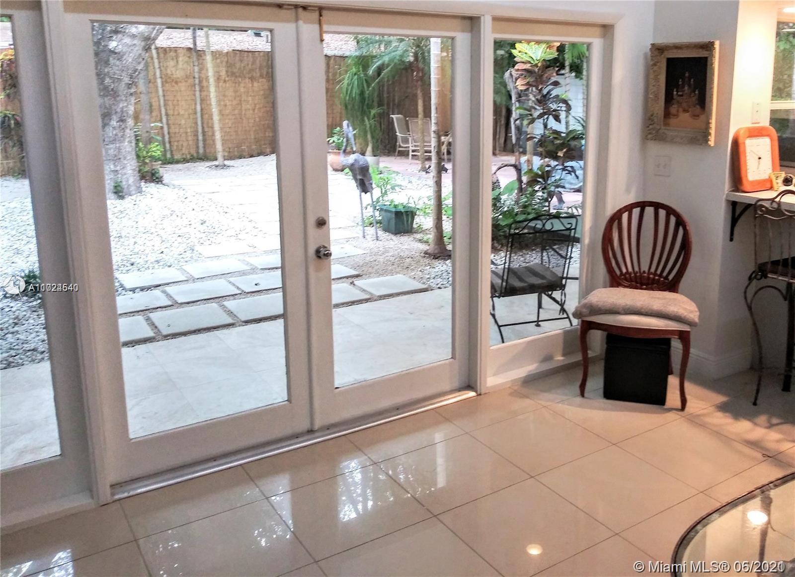 4175 Crawford Ave Miami, FL 33133