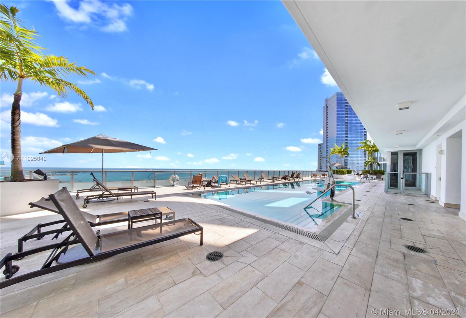 1300 Brickell Bay Dr #2303 Miami, FL 33131