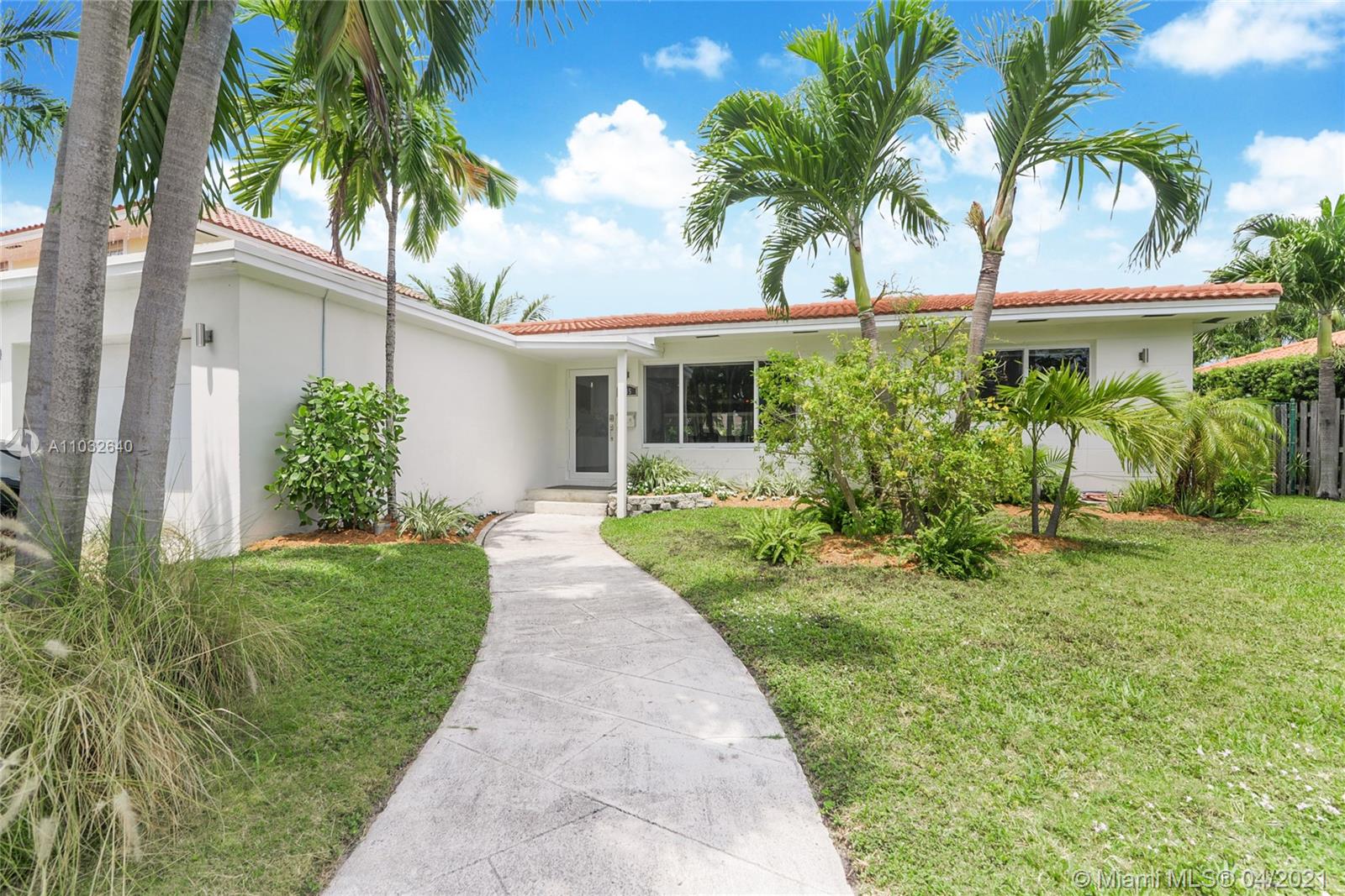 535 S Shore Dr