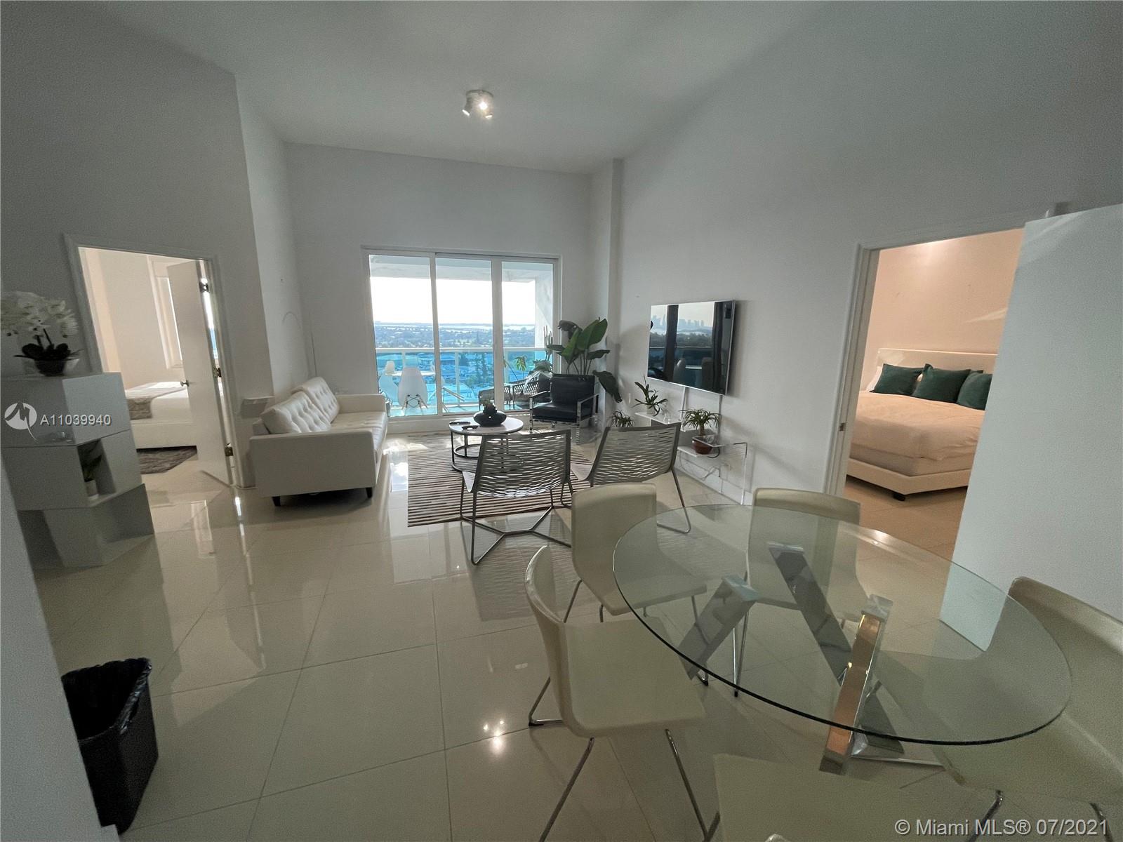 2301 Collins Ave #1626