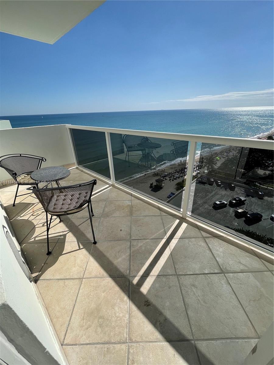 3725 S Ocean Dr #1204