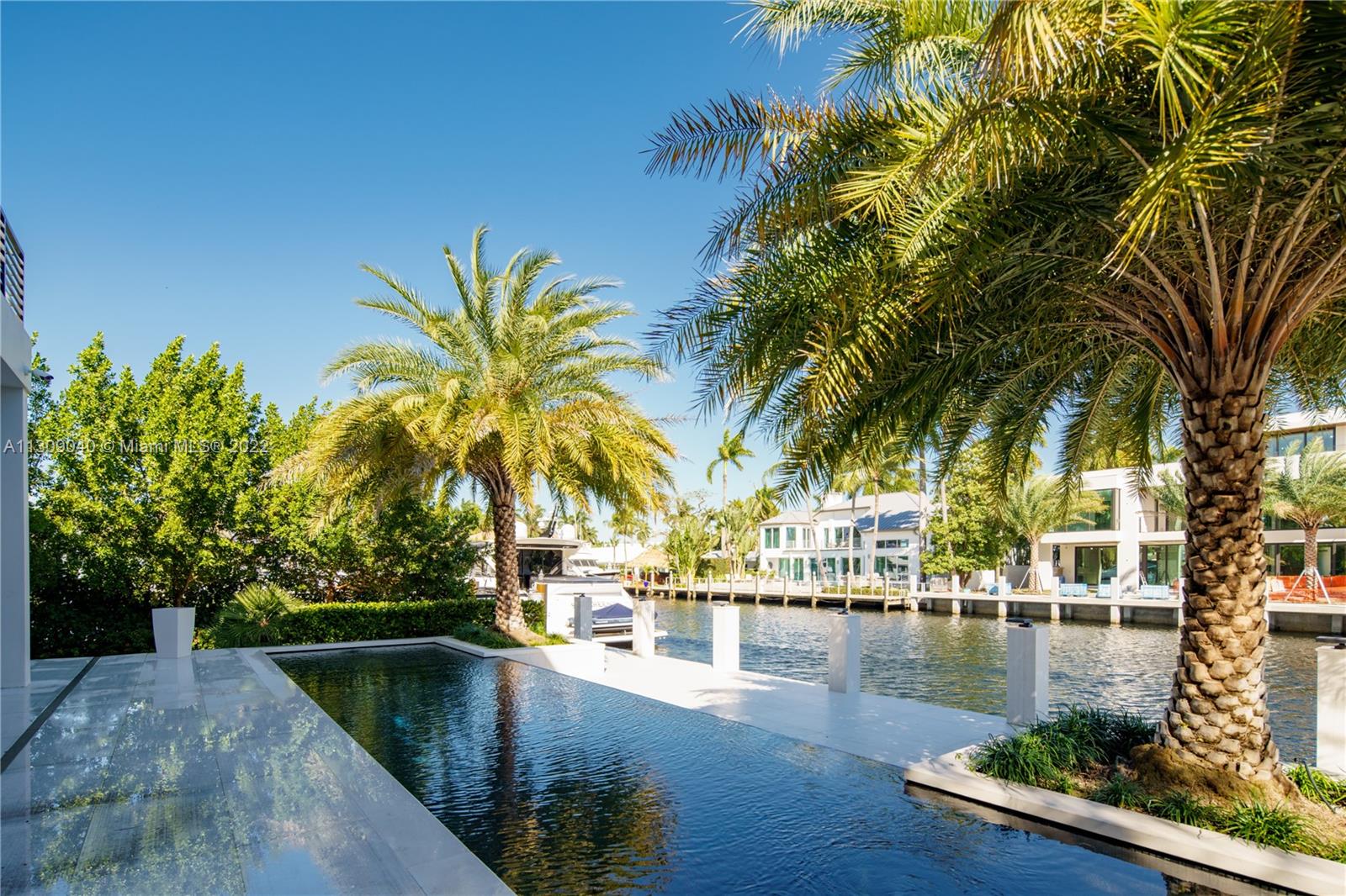 128 Fiesta Way Fort Lauderdale, FL 33301