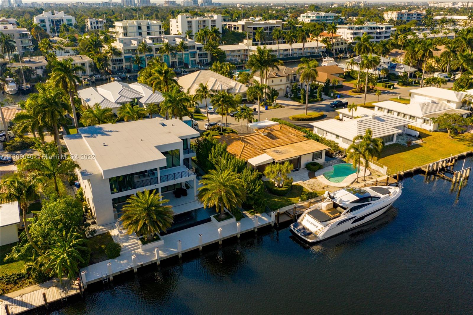 128 Fiesta Way,Fort Lauderdale, FL 33301