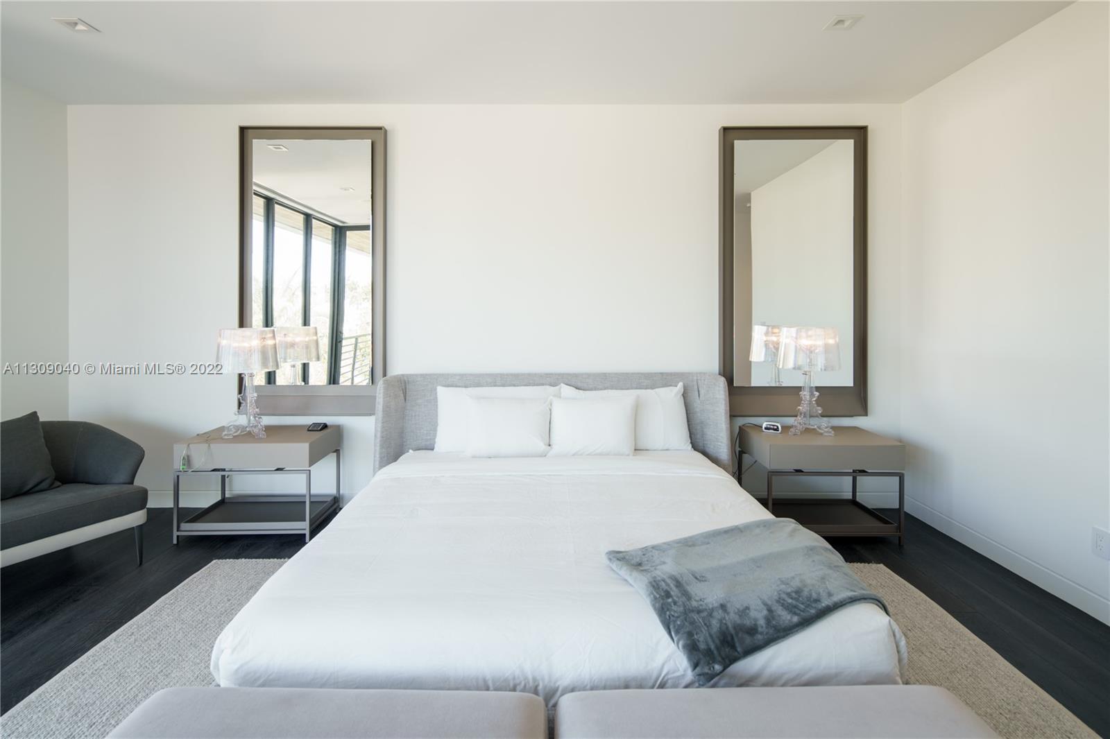 128 Fiesta Way Fort Lauderdale, FL 33301