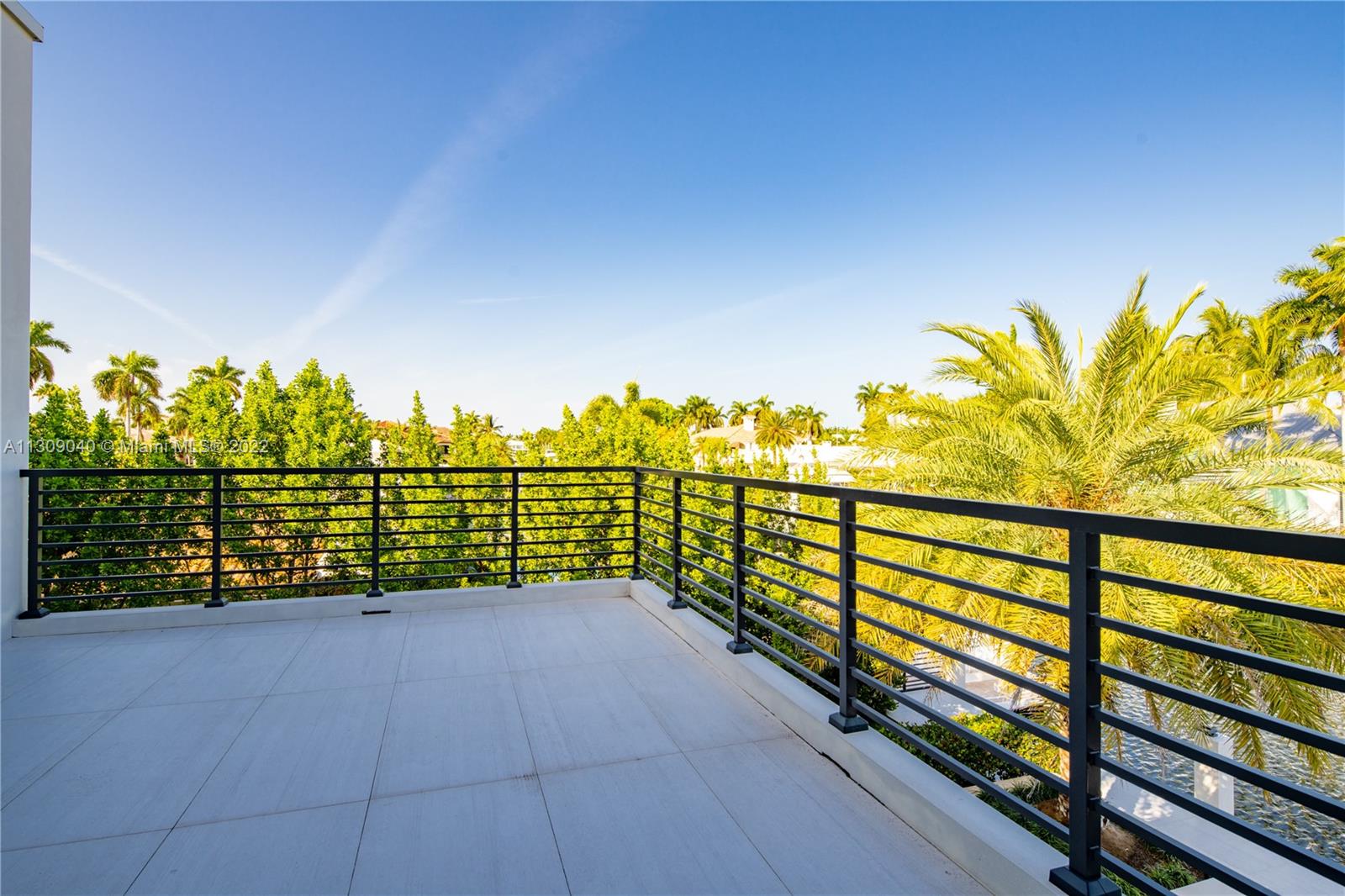 128 Fiesta Way Fort Lauderdale, FL 33301