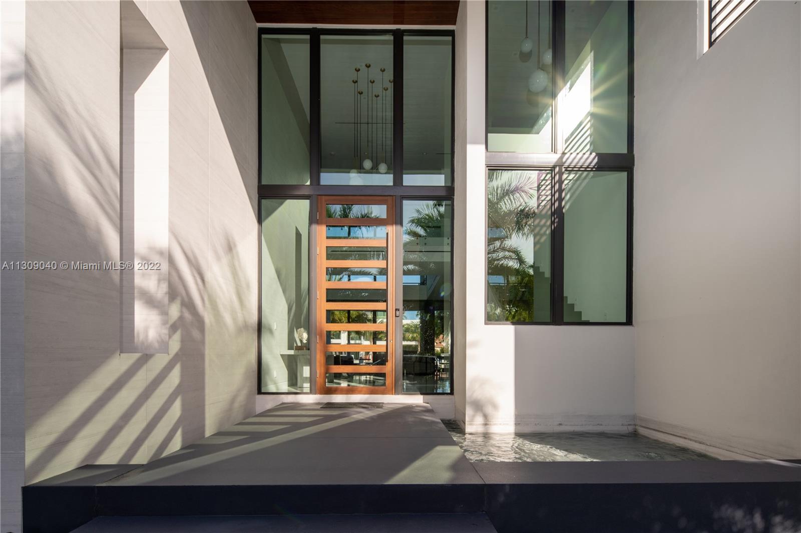 128 Fiesta Way Fort Lauderdale, FL 33301