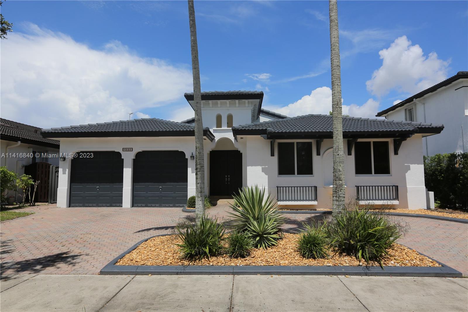 6444 SW 162nd Path,Miami, FL 33193