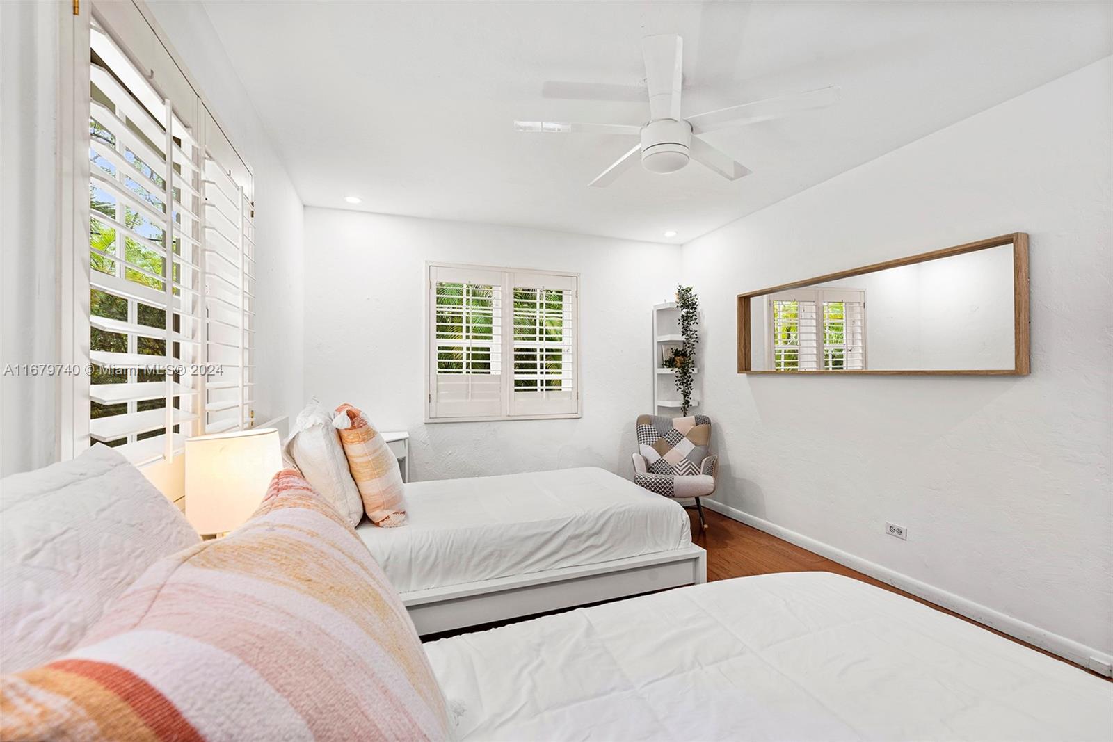 2560 Inagua Ave Miami, FL 33133 2560 Inagua Ave Miami, FL 33133