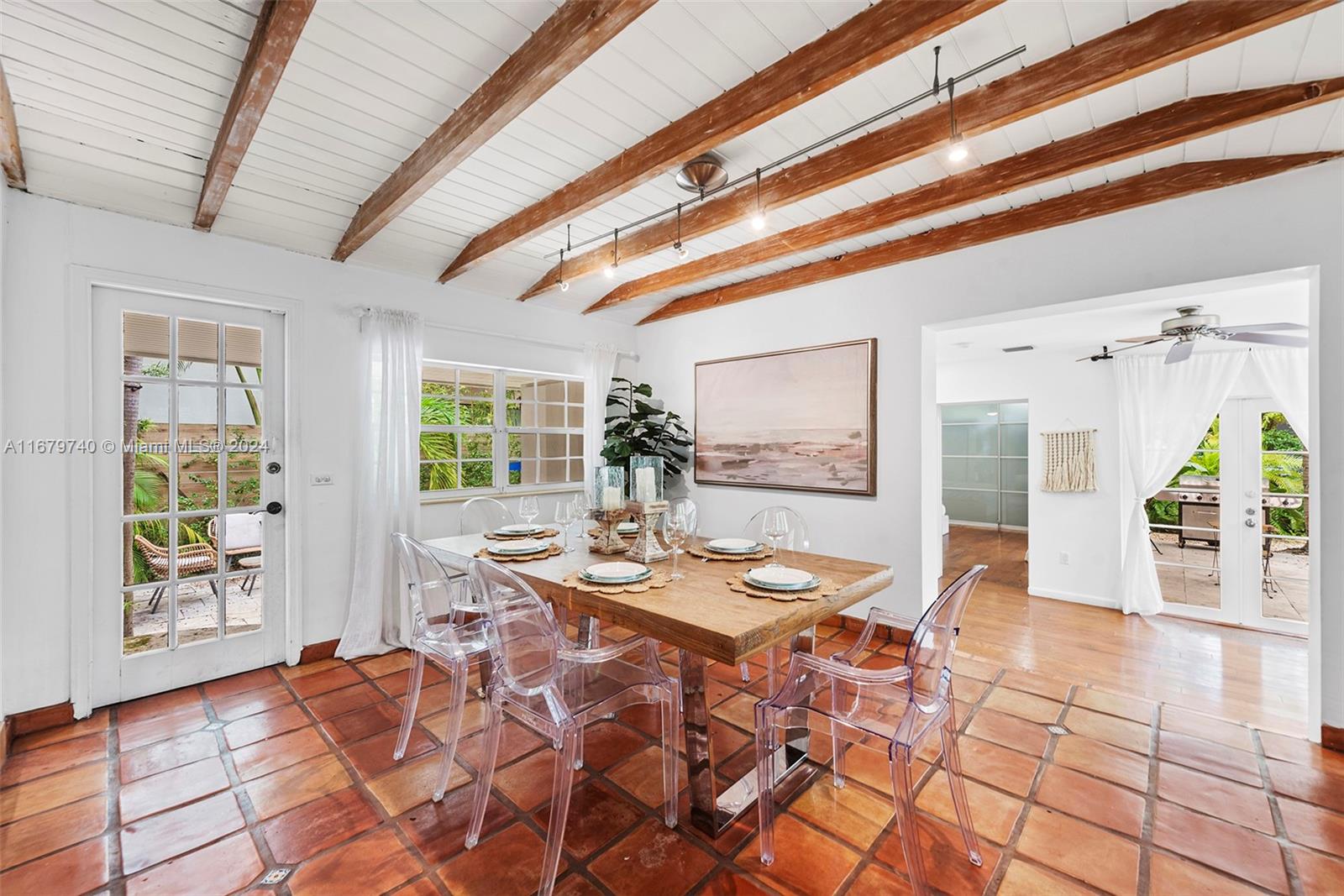 2560 Inagua Ave Miami, FL 33133 2560 Inagua Ave Miami, FL 33133