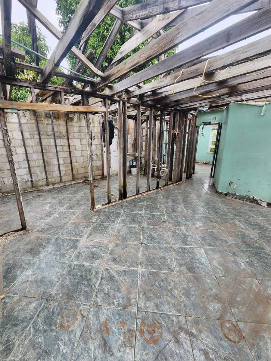 2231 NW 86th St,Miami, FL 33147
