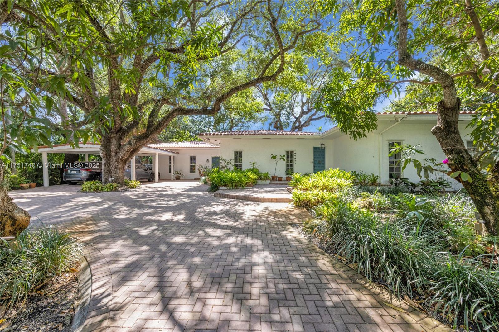 14345 SW 72nd Ct Palmetto Bay, FL 33158