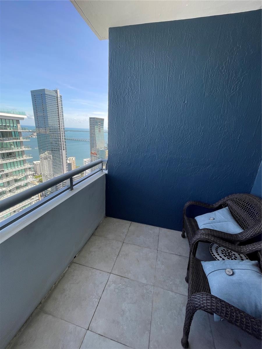 image Infinity At Brickell10