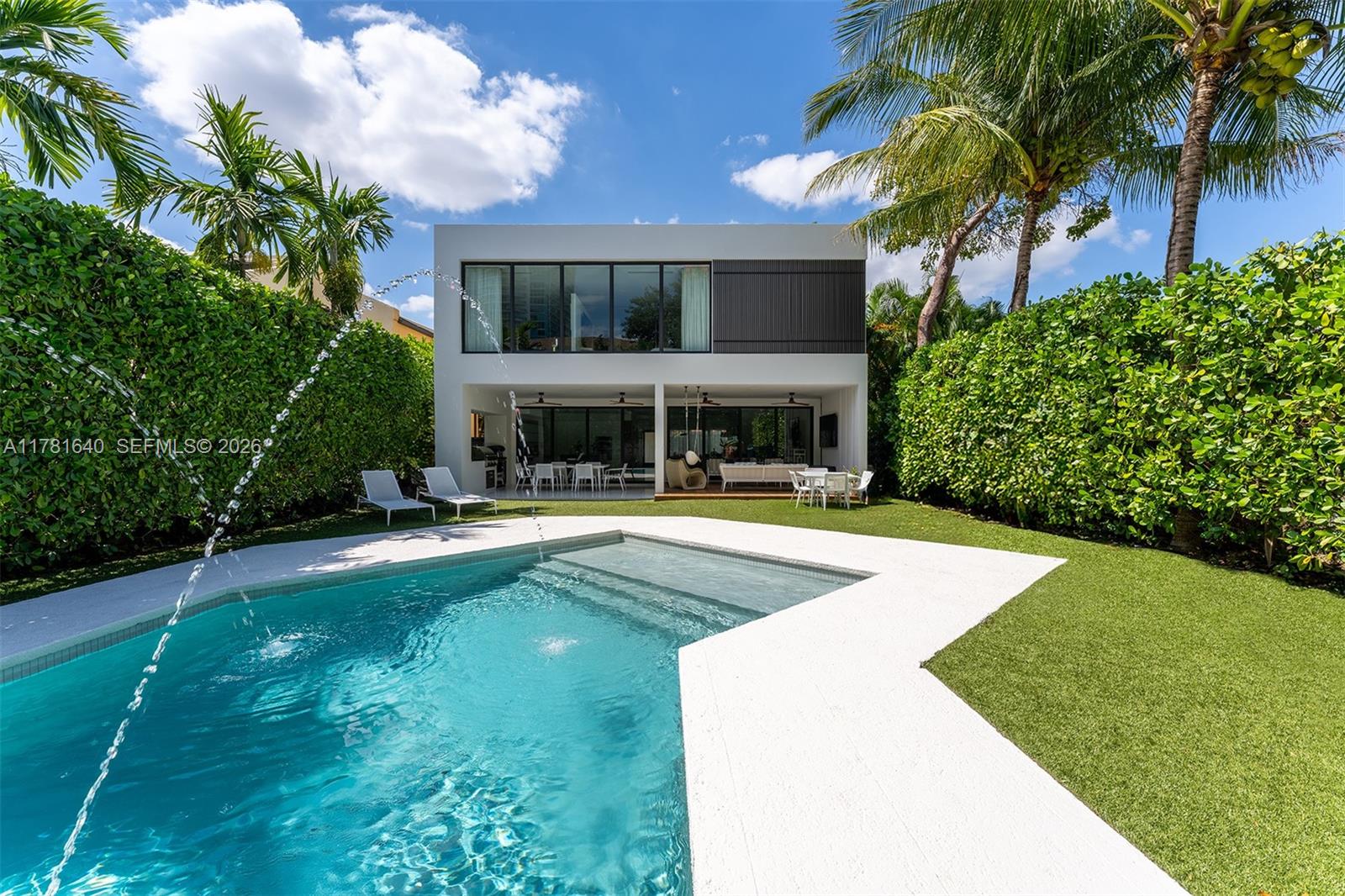 2031 S Miami Ave Miami, FL 33129