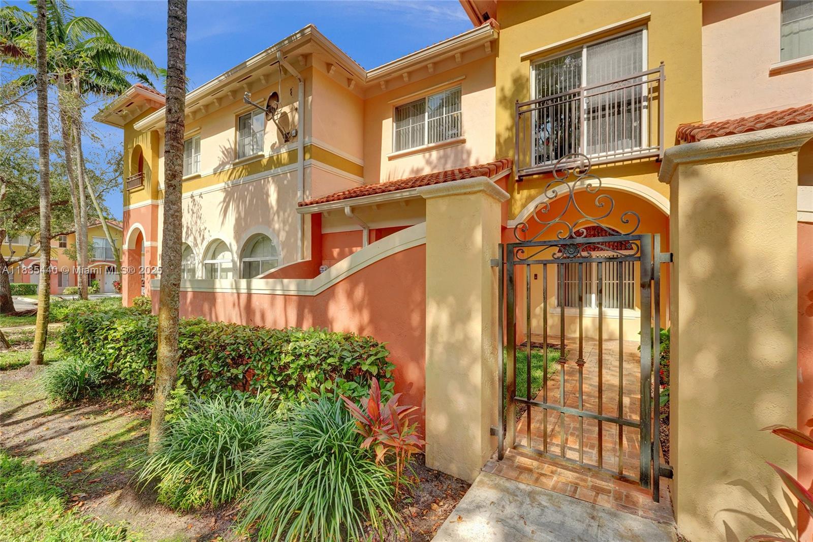 1315 N Santa Catalina Cir
