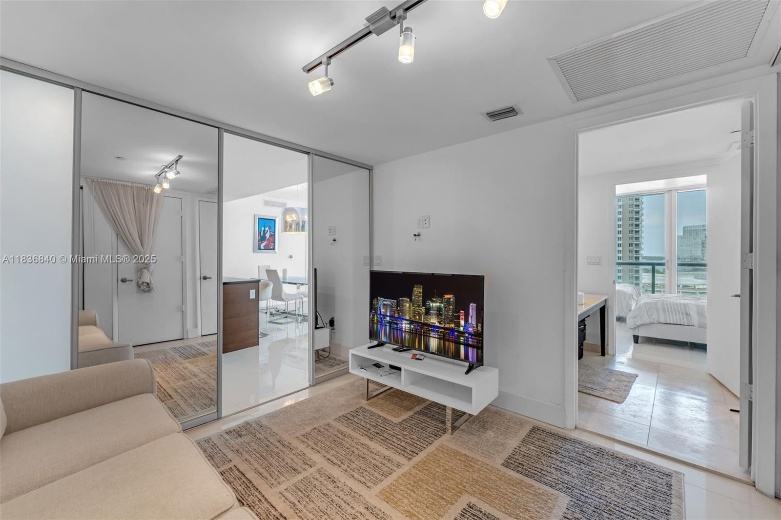 image Icon Brickell No Two21