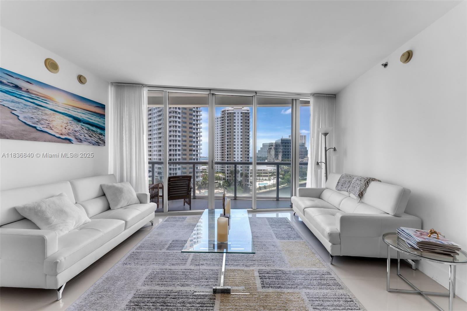 image Icon Brickell No Two6