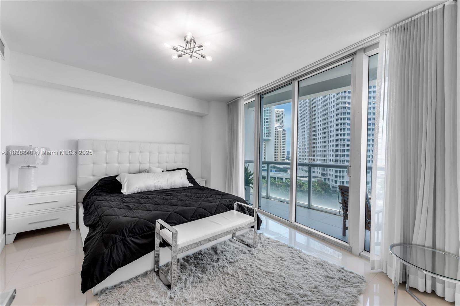 image Icon Brickell No Two8
