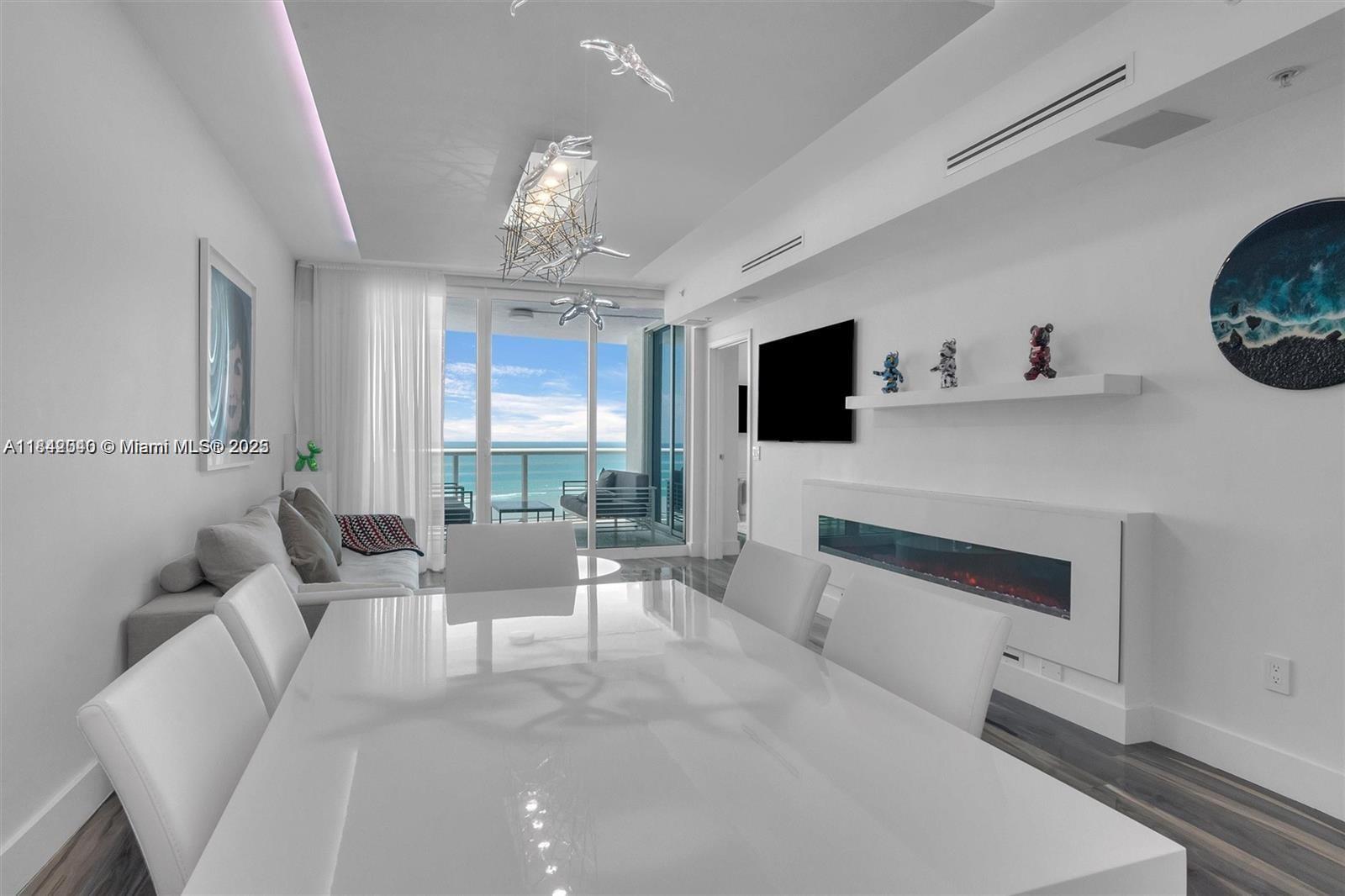 image Mosaic On Miami Beach16