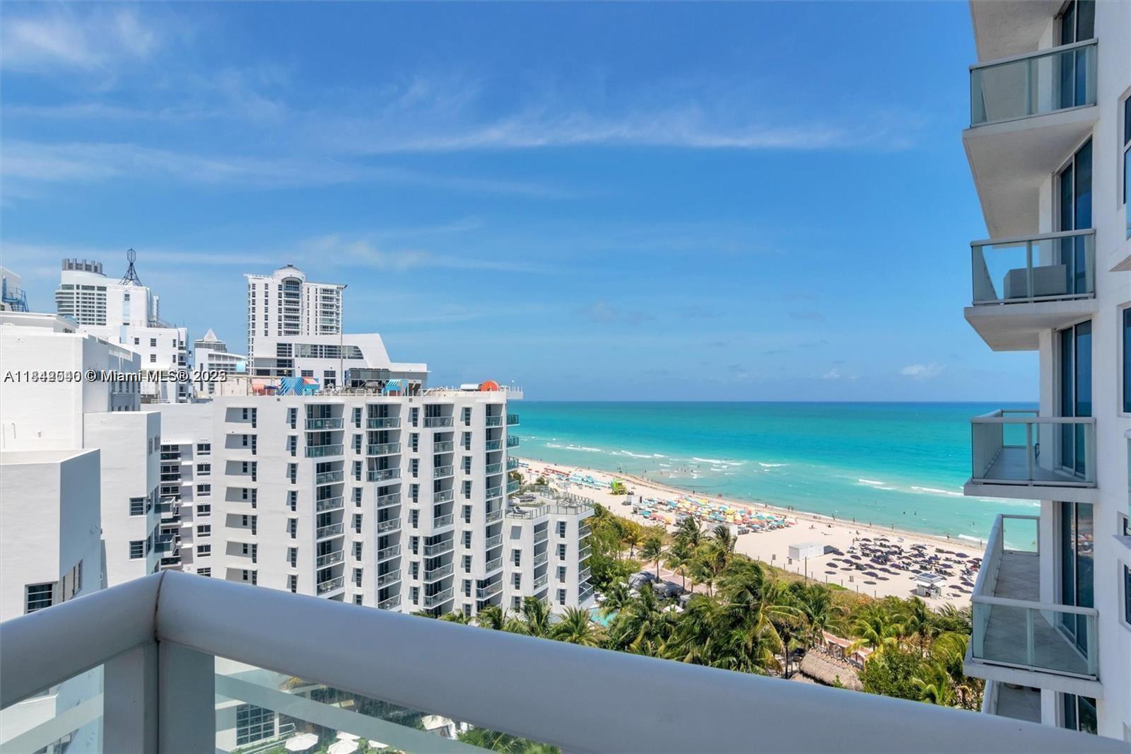 image Mosaic On Miami Beach24
