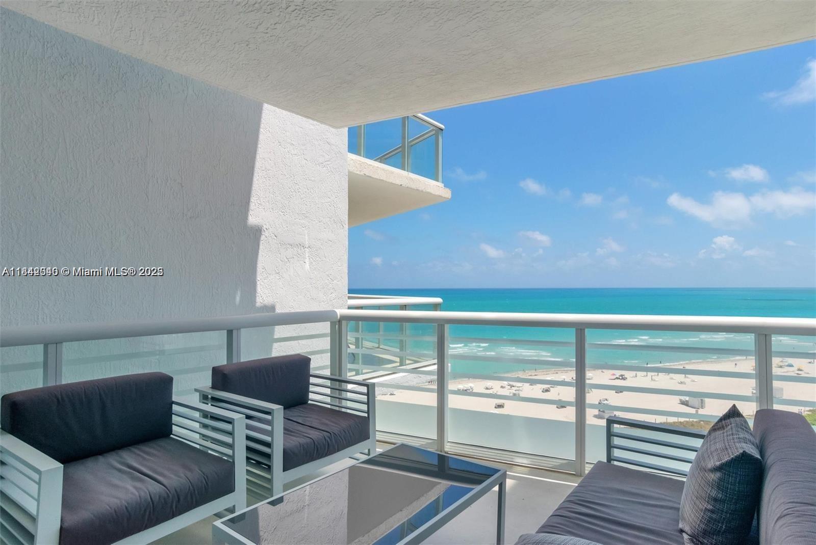 image Mosaic On Miami Beach25