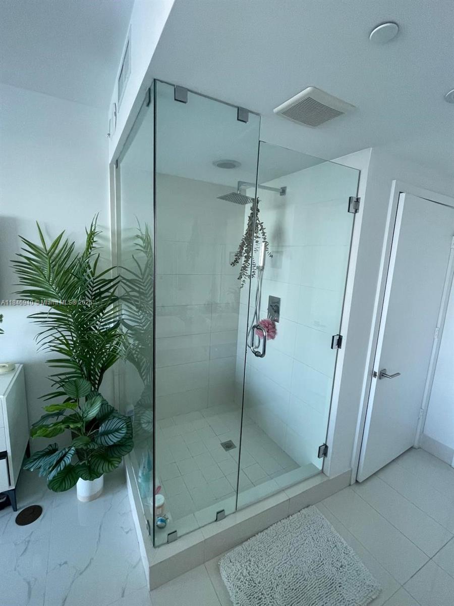 image Paraiso Bay Condo12