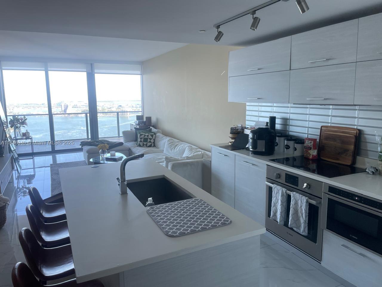 image Paraiso Bay Condo7