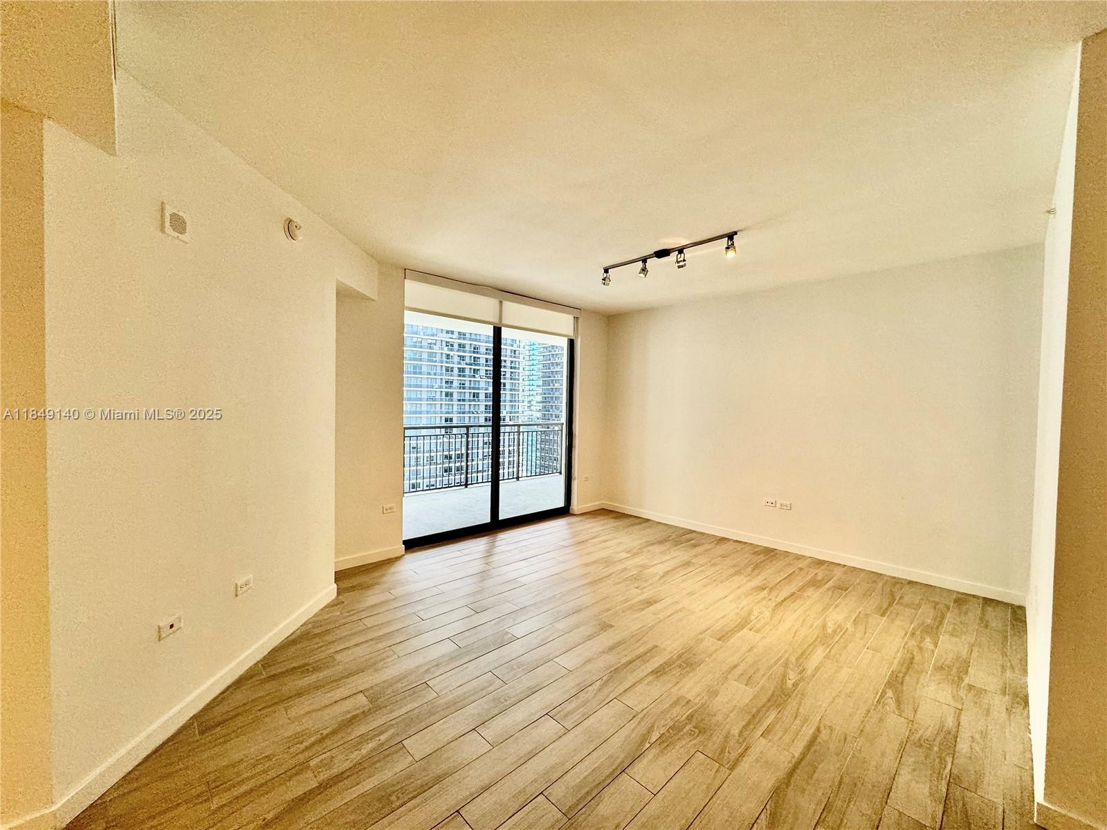 image Nine At Mary Brickell2