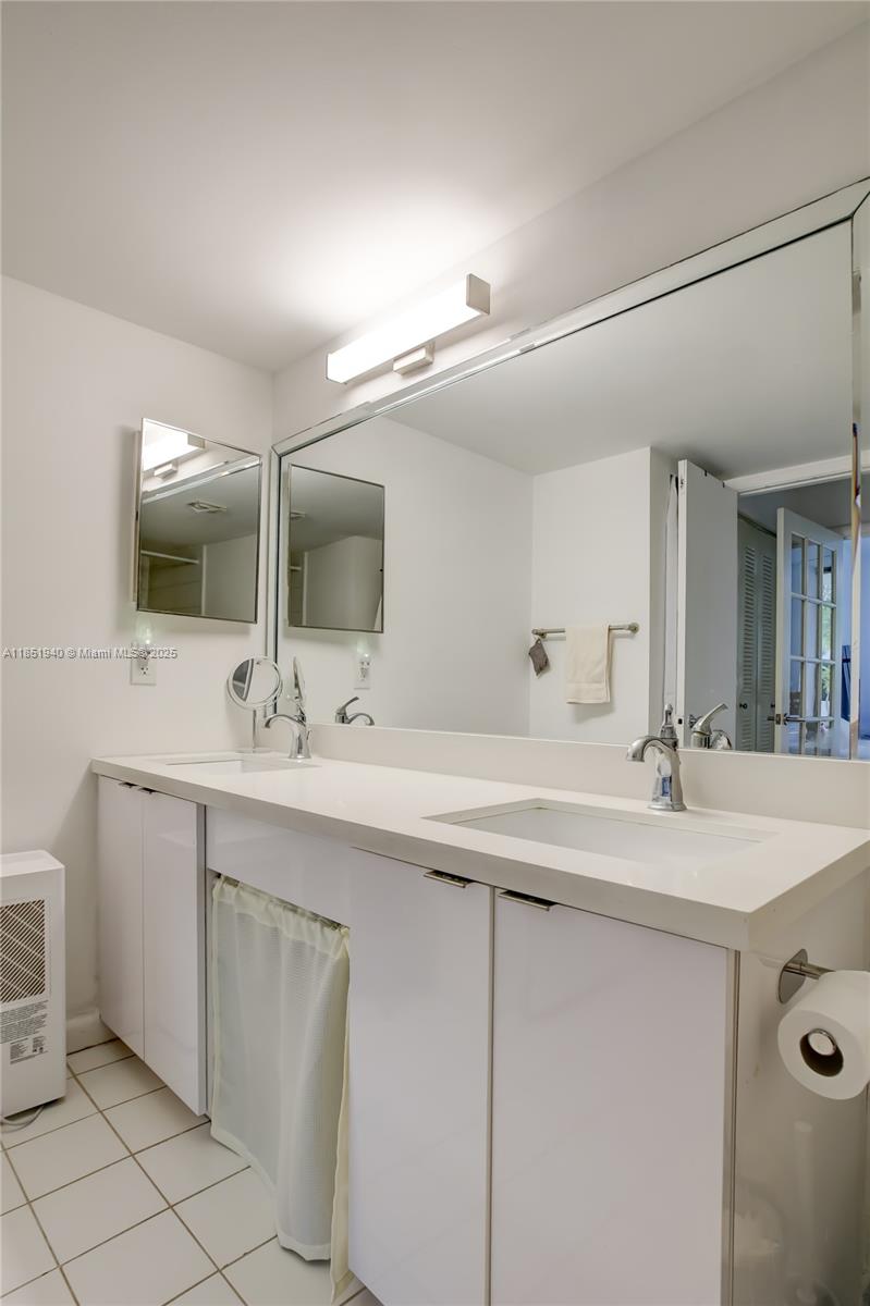 3300 NE 191st St #114 Aventura, FL 33180