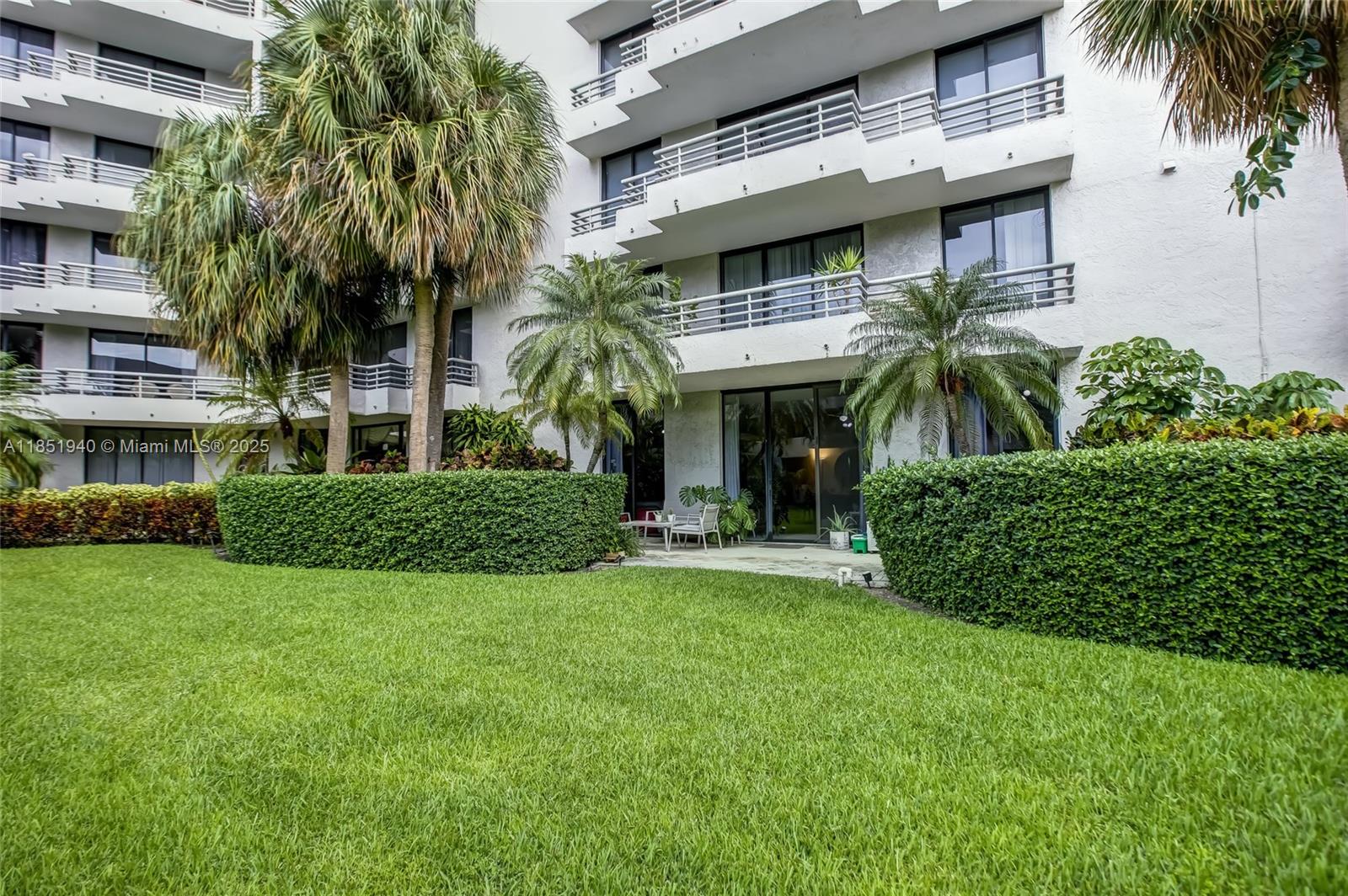 3300 NE 191st St #114 Aventura, FL 33180