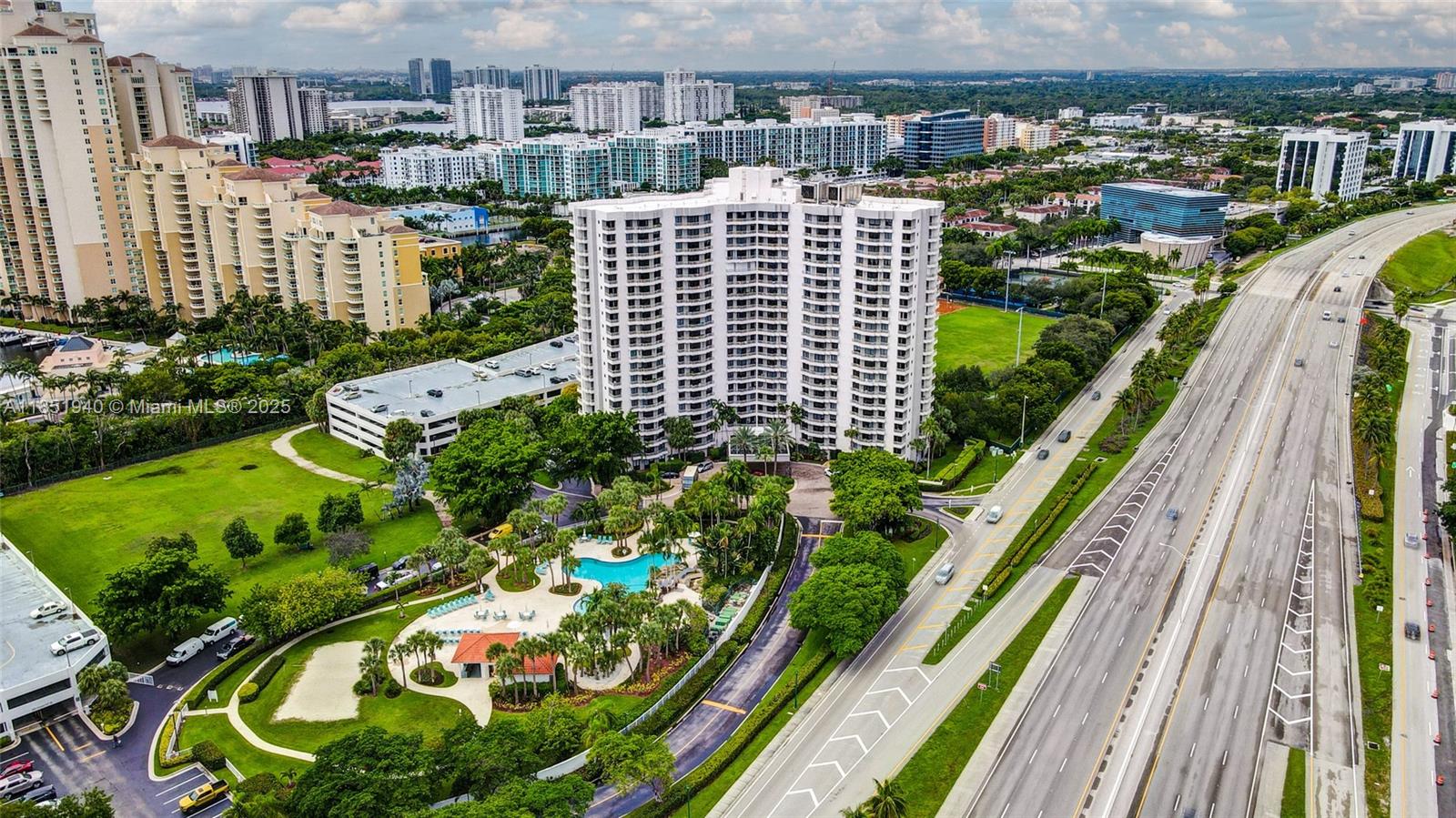 3300 NE 191st St #114 Aventura, FL 33180