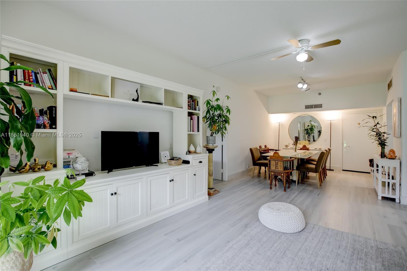 3300 NE 191st St #114 Aventura, FL 33180