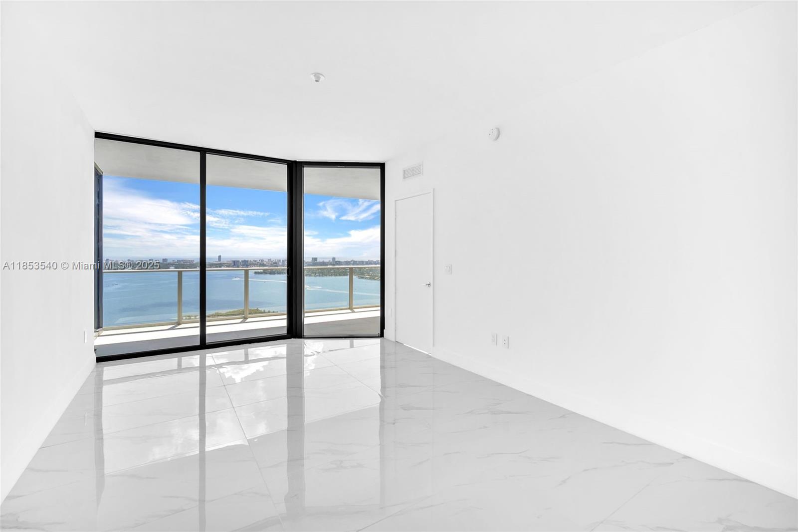image Aria Reserve Miami24