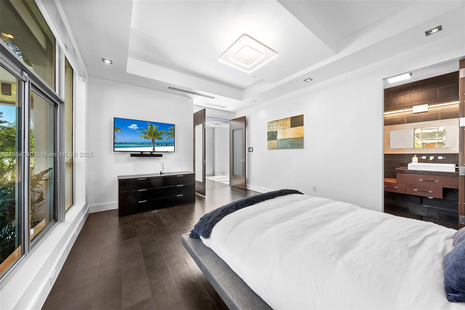 300 Royal Plz Dr Fort Lauderdale, FL 33301